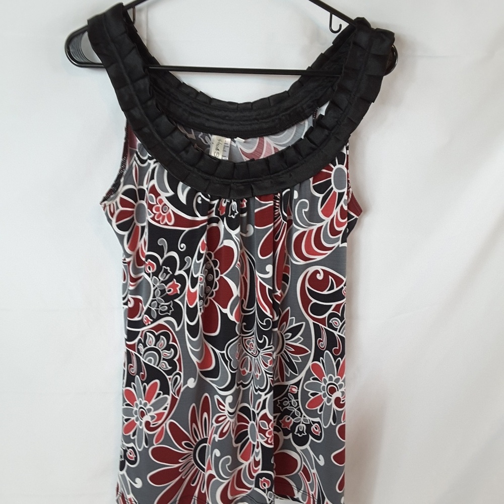 Heart Soul Ruffled Floral Tank Top Size L
